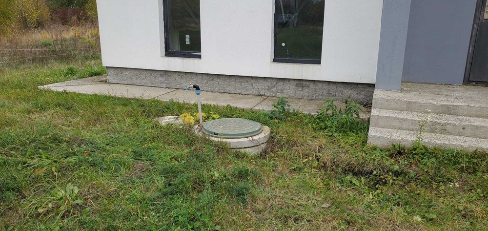 Котедж (будинок) з двома терасами біля озера (Крушинка, Зелений Бір)