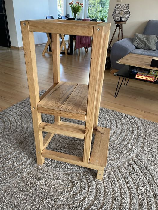 Pomocnik kuchenny dla dziecka