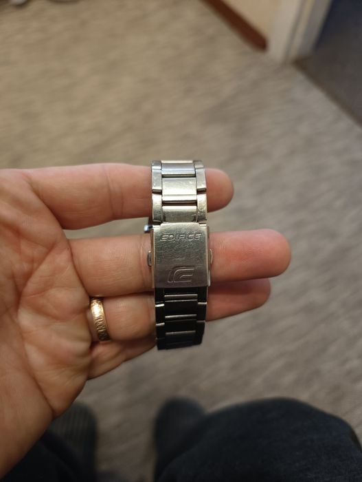Casio ef - 320 в рабочем состоянии
