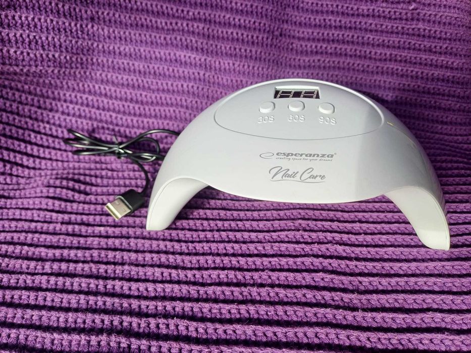 Lâmpada LED UV para Manicure em Gel