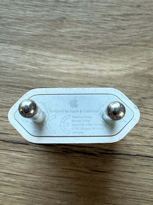 Oryginalna kostka ładująca (ładowarka) Apple