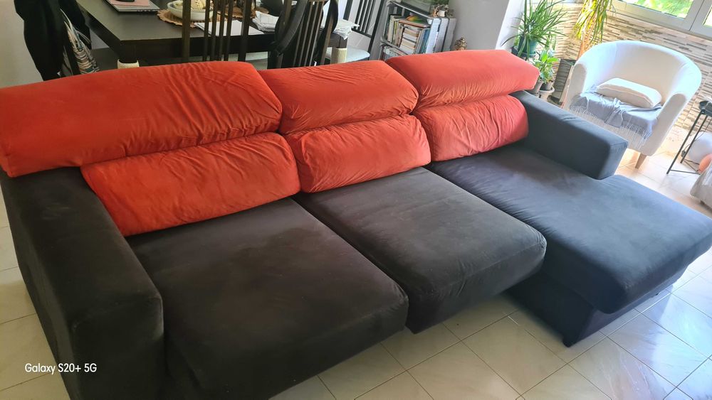 Sofá com chaise longue