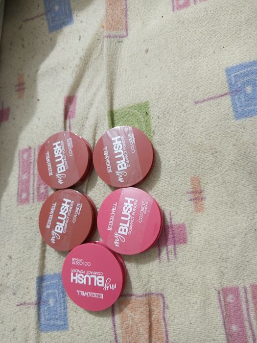 Várias coisas para vender