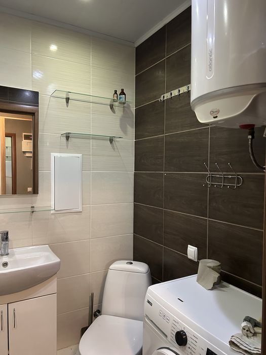 Здам в довготривалу оренду 1 кімнатну квартиру 1/9 цегла.