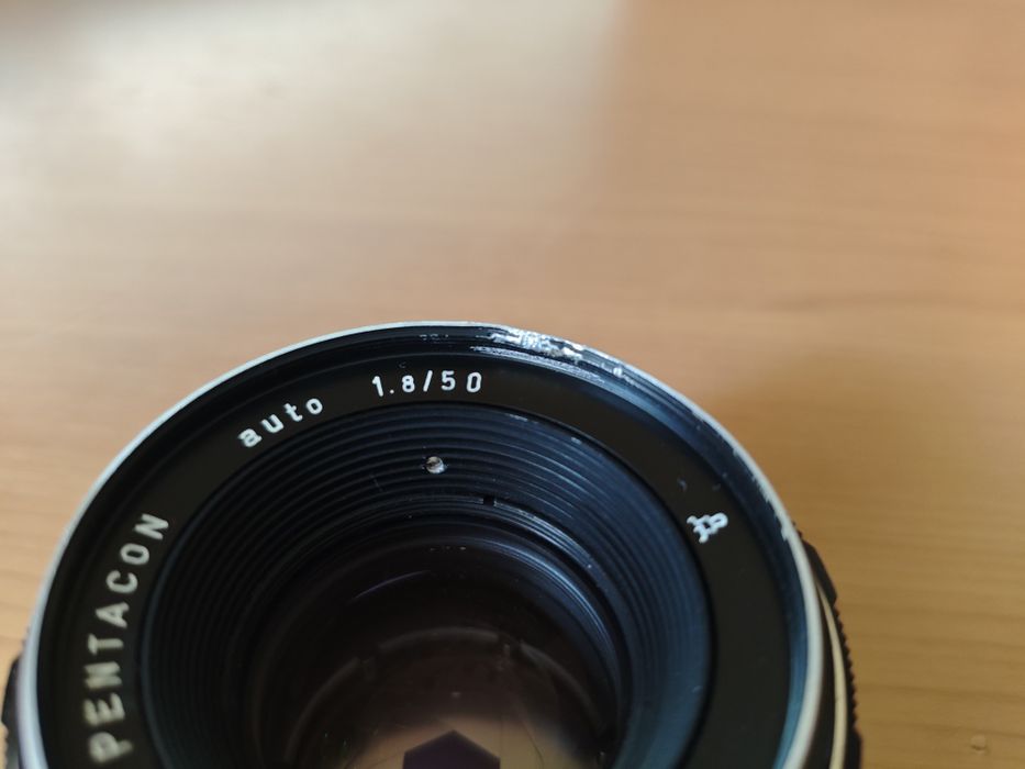Pentacon 50mm 1.8 M42