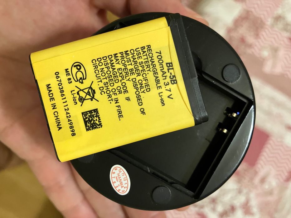 Coluna de som mini com bateria recarregável