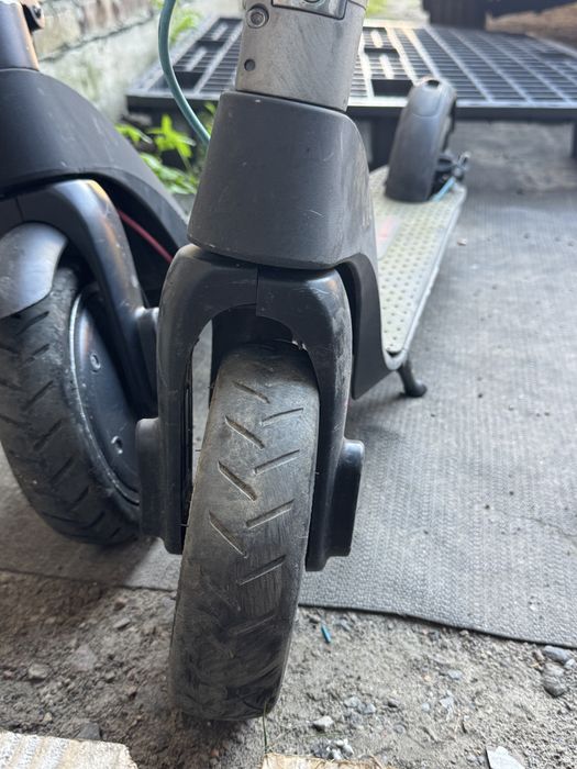 Електросамокат, на запчастини або на відновленнPM350  150кг, 20км./год