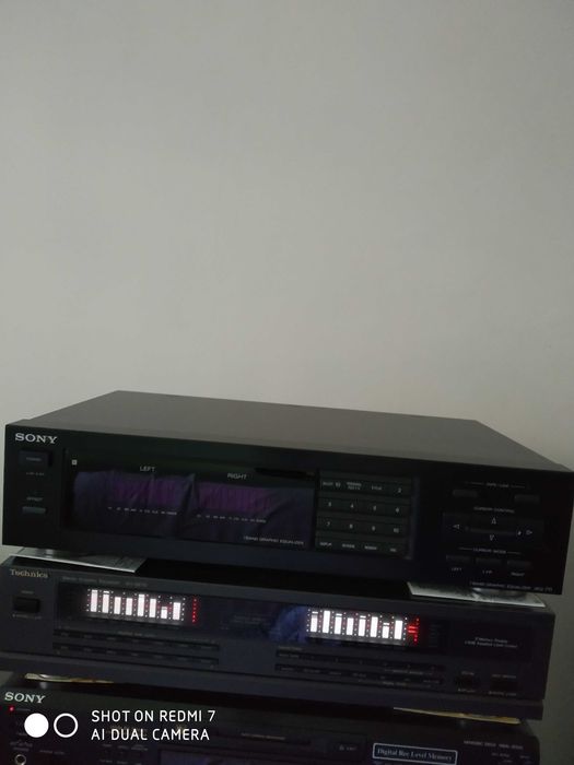 Korektor Technics Sh GE70 front stan bdb