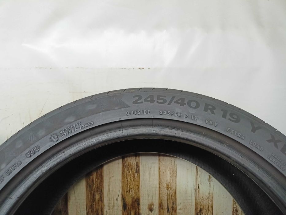 Continental PremiumContact 6 245/40/19 20r. 98Y 2x6,3mm (313)