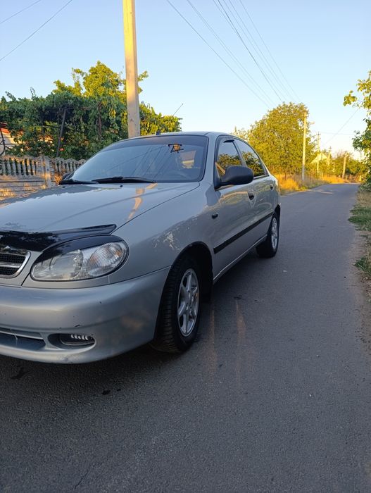 Продам Ланоса в хорошому стані