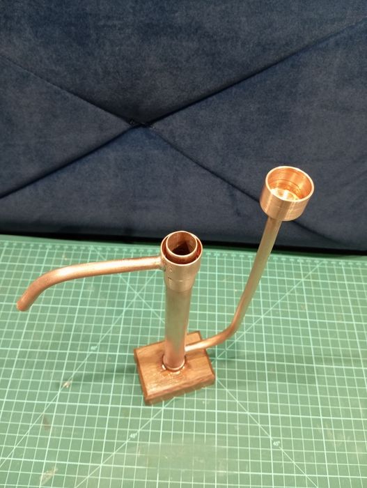 Papuga do destylacji