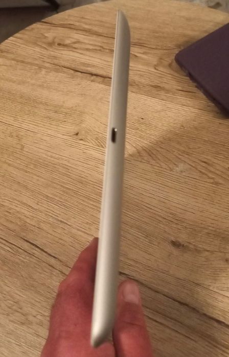 Apple iPad 4. generacji A1458 kondycja baterii 81%