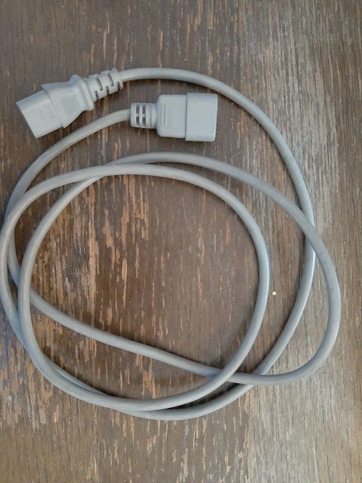 Кабель питания C13 - C14 1.8 метра