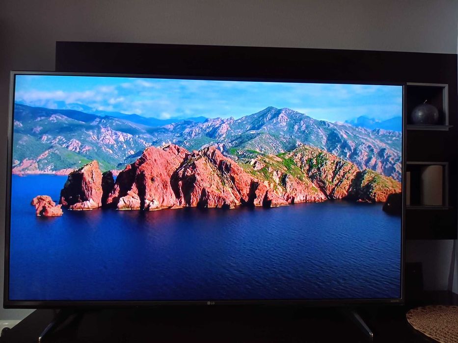 LG 55UH600V – 55 cali – Stan bardzo dobry + GRATIS Android Box!