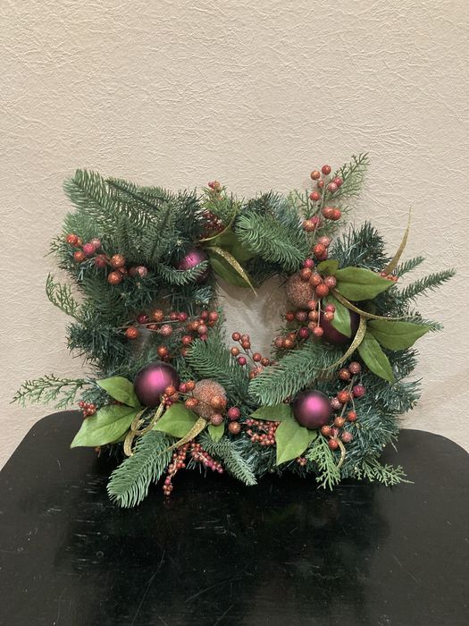 Новорічний вінок, різдвяний вінок, новогодний венок, прикраса на двері
