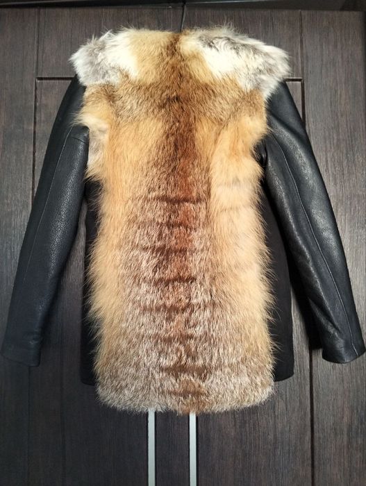 шуба,жилетка, лисиця