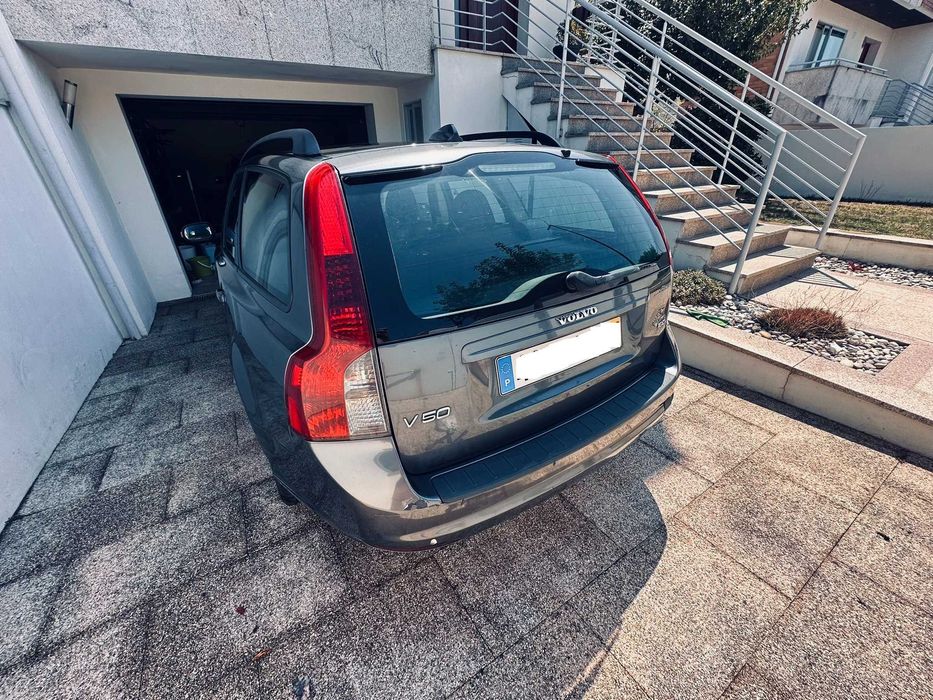 Volvo V50 1.6 D 2007 foto 2