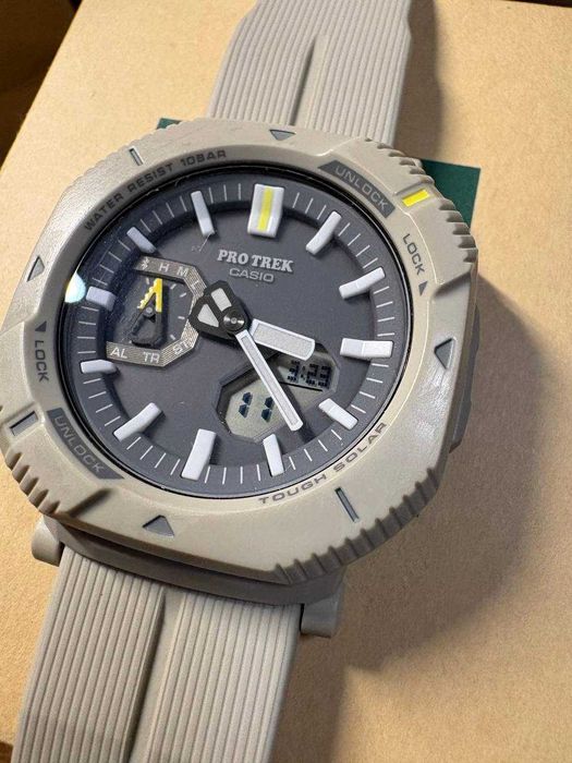 Casio Pro trek PRJ-B001-7JF