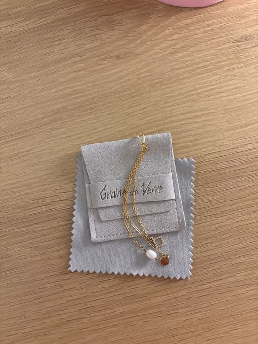 Сережка каф від бренду Grains de Verre