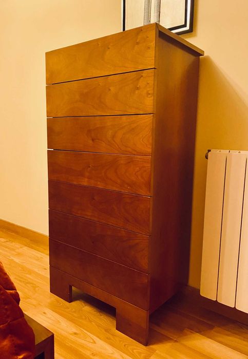 Mobília de Quarto de Casal, em cerejeira (design ANTARTE)