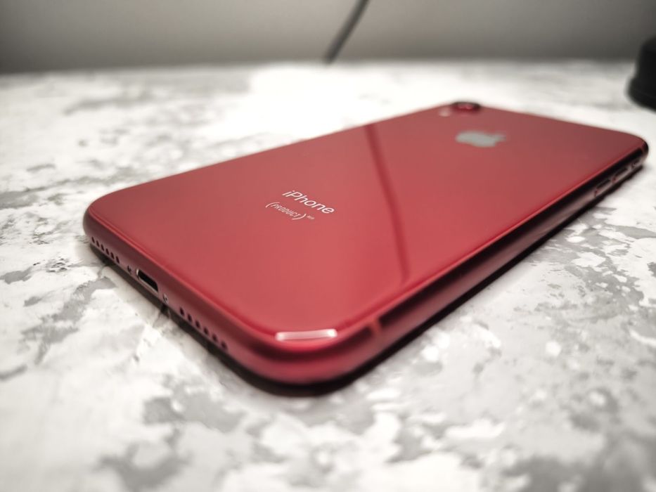 iPhone XR 64 GB  RED