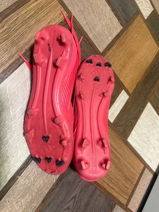 Продам бутси Adidas F50
