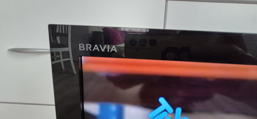 Sony LCD Digital colour  Model KDL-40EX720