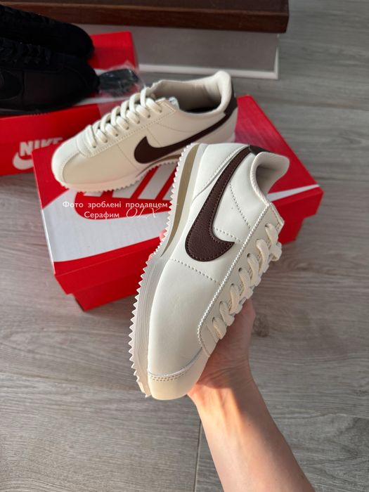 NEW Nike Cortez Shoes Beige (in box)