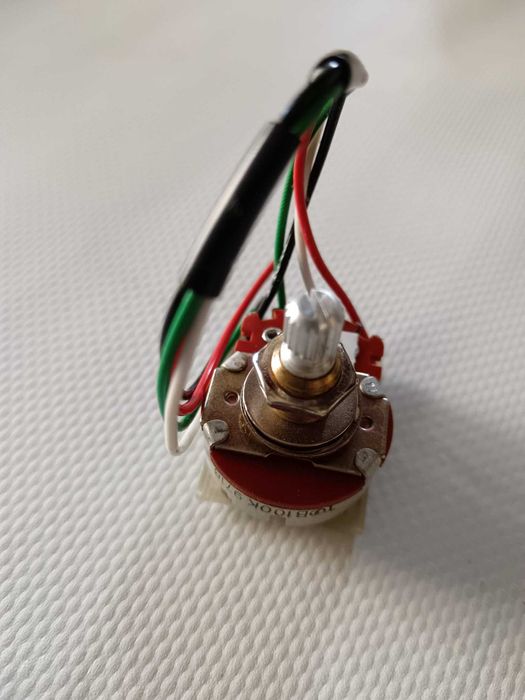 EMG-EXG Guitar expander. NOVO!