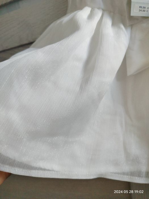 Sukienka roz 68 SMYK