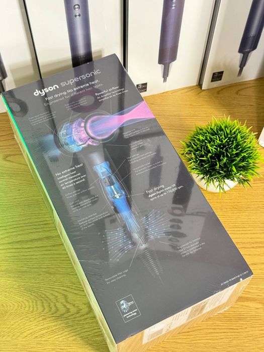 Фен Dyson HD08 PREMIUM Преміальна якість
ПРЕМІАЛЬНА ЯКІСТЬ