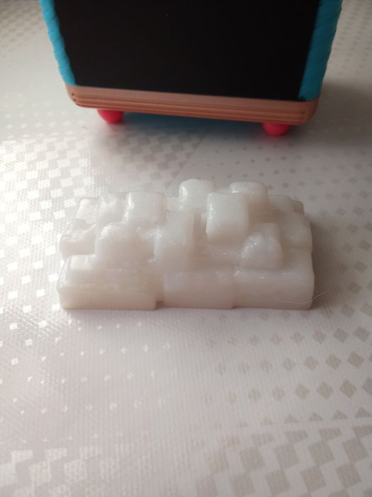 Холодильник лол mga оригінал з поличками і льодом