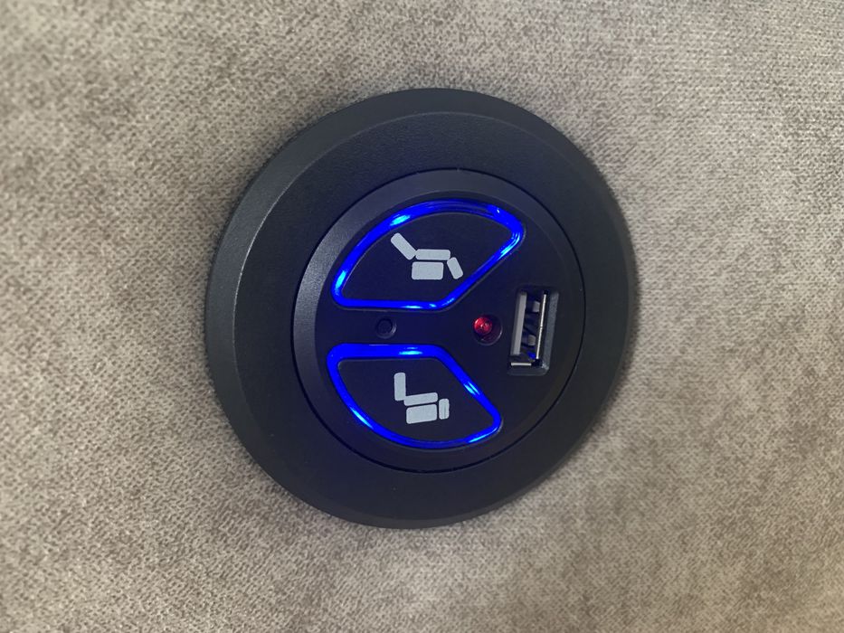 Sofá de três lugares como novo