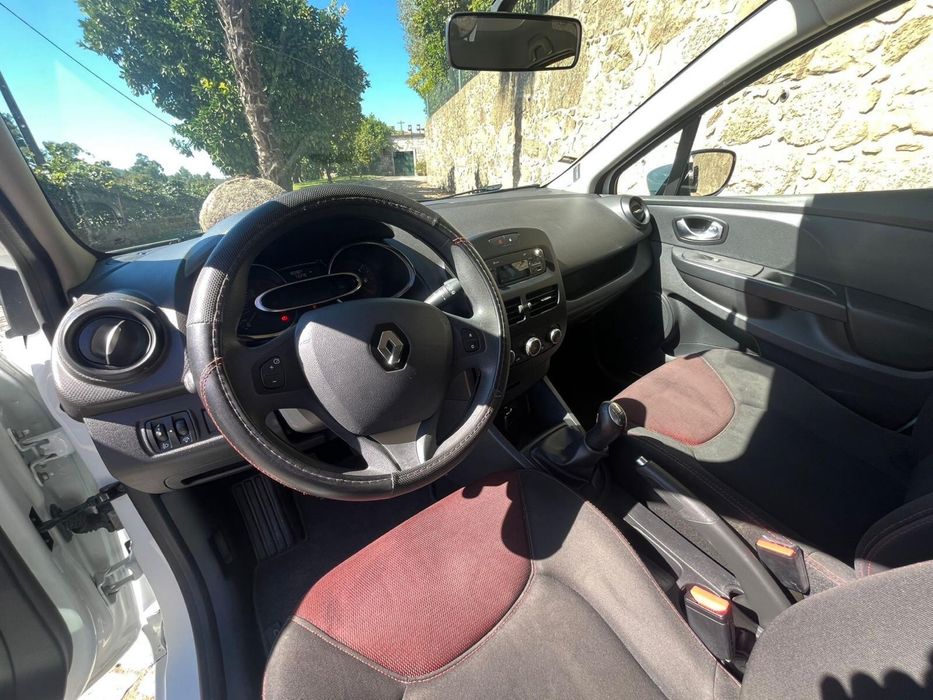Renault clio *como novo* foto 5