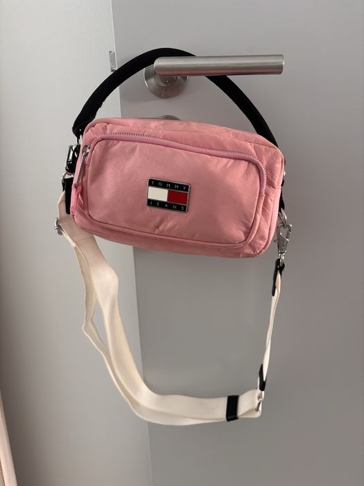 Mala tommy hilfiger de luxo negociavel