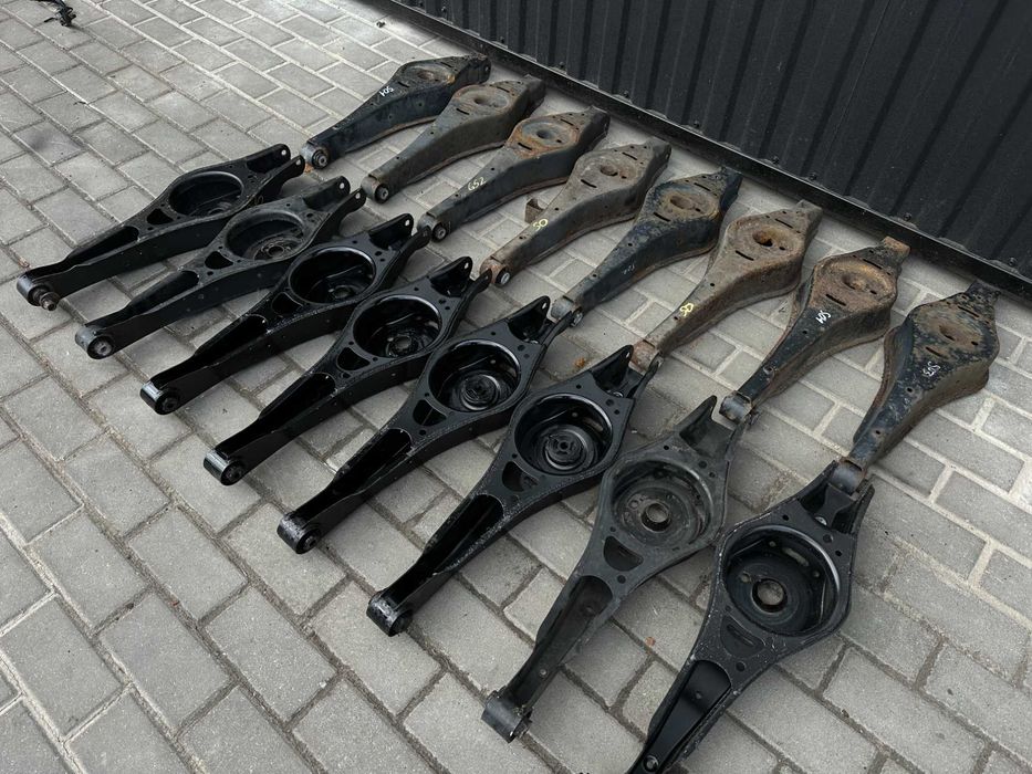 Ричаг задній Важіль підвіска Октавія А5 Пасат Б6 Тоуран Гольф ричаги