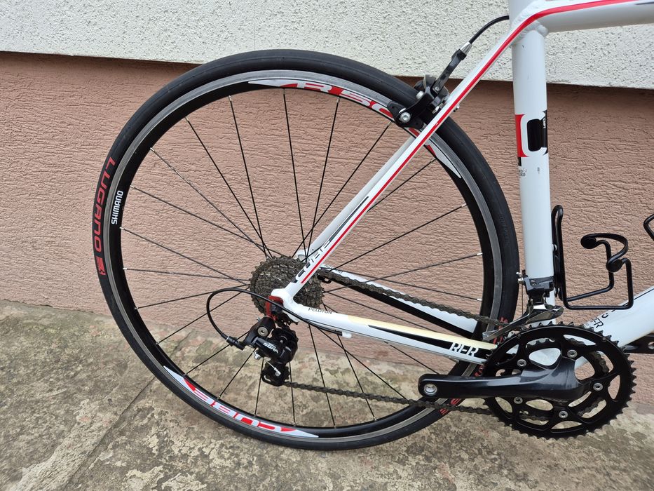 Rower szosowy Cube Peloton. Shimano Sora