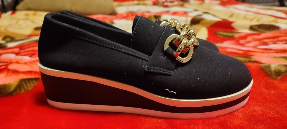 Продам туфлі 38 розмір