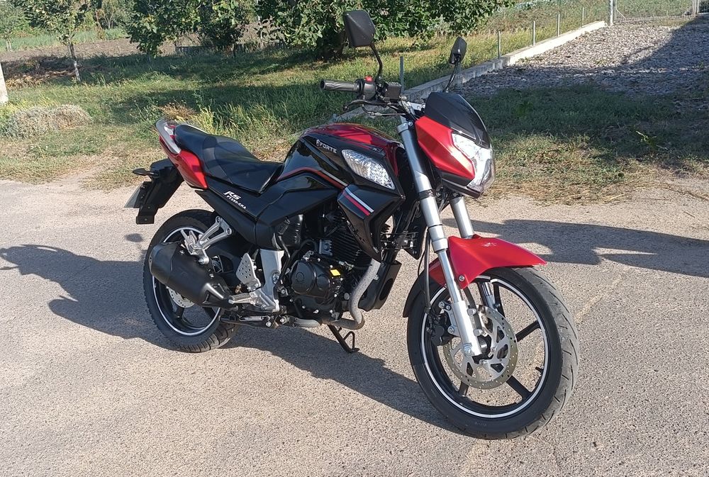 Продам мотоцикл Forte ft 250 cka
