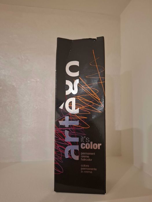 Професійна стійка крем-фарба для волосся Artego It's Color