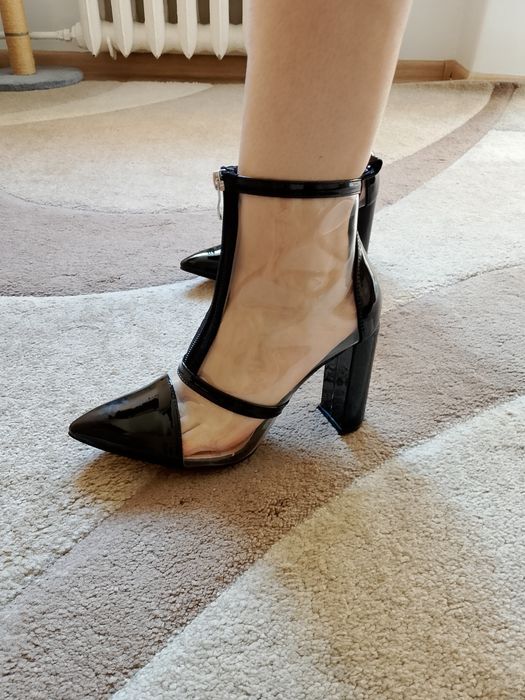 Buty damskie transparentne