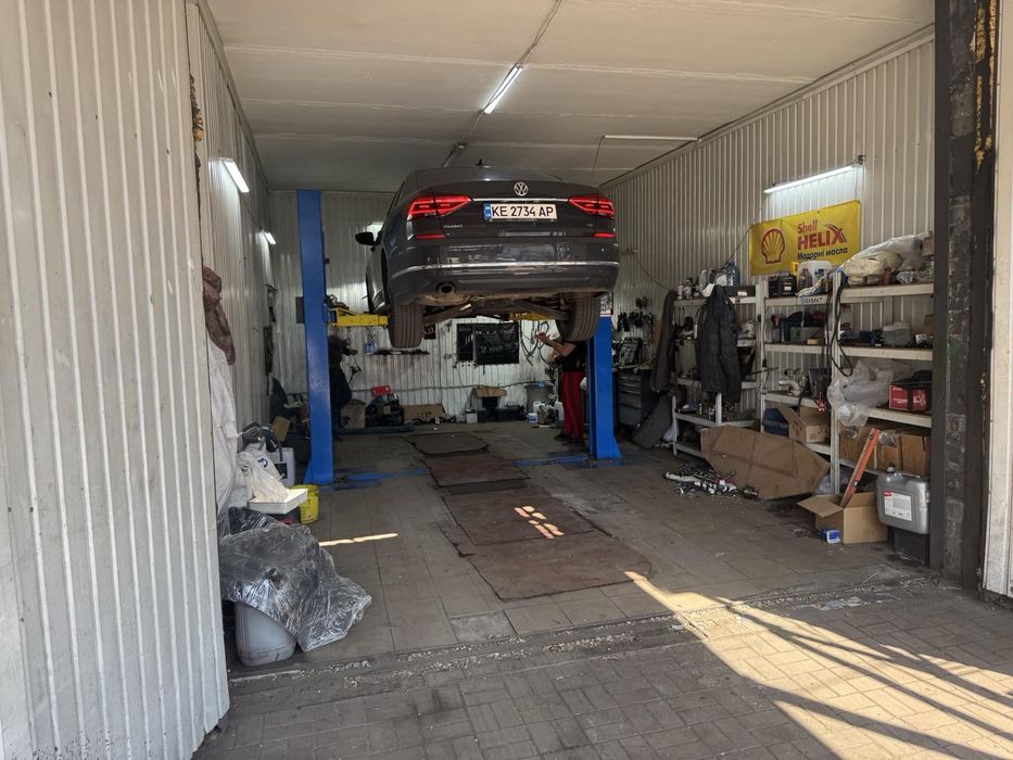 Продаж СТО, вул Ферганська 9,