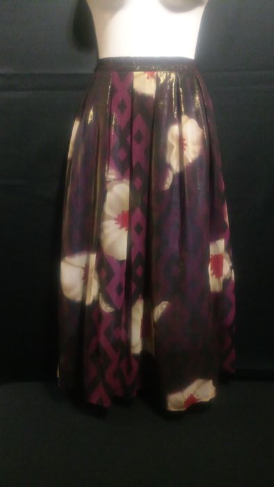 Юбки разные,подкладка/без.Пояс резинка/шнурок.Новые.