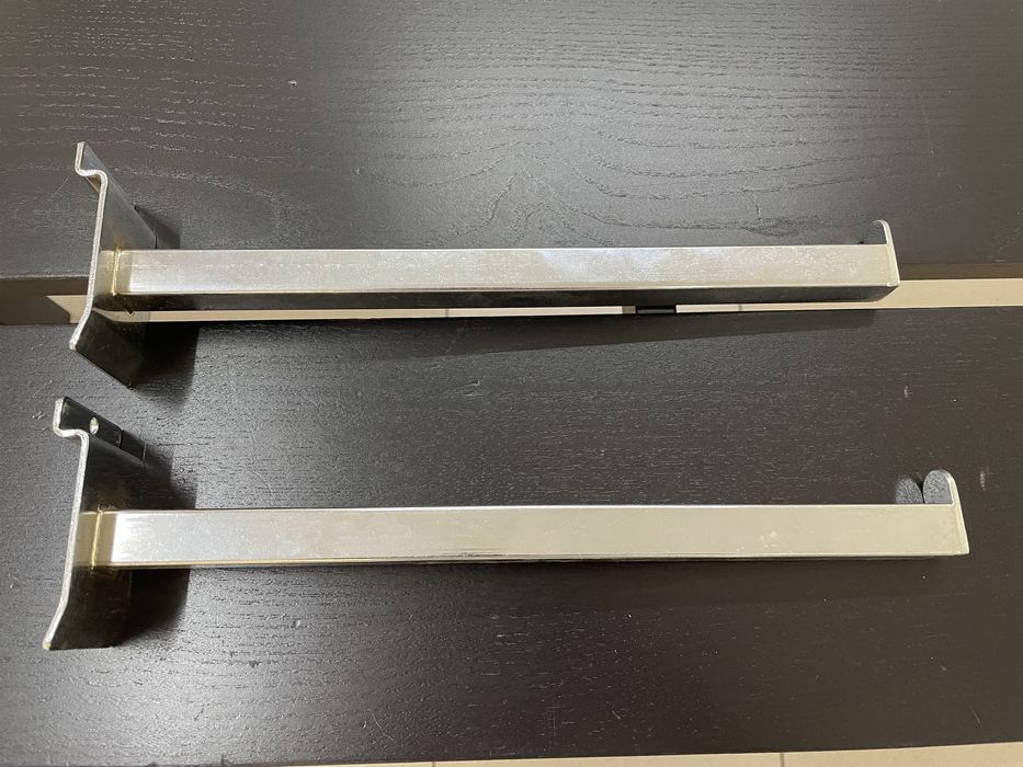 Pleias para prateleiras de vidro ou madeira