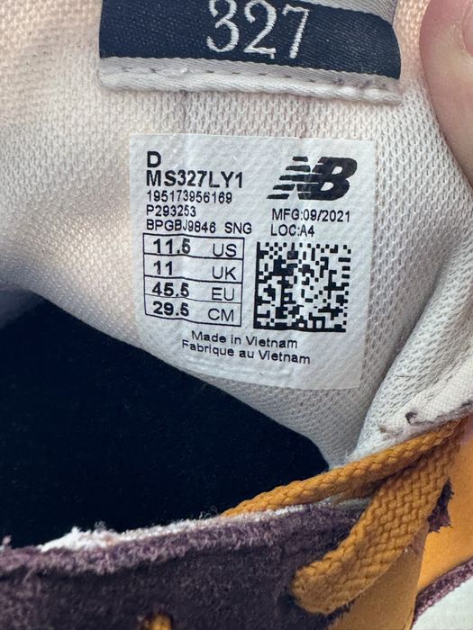 Кросівки New Balance 327 45.5 розмір Е14386