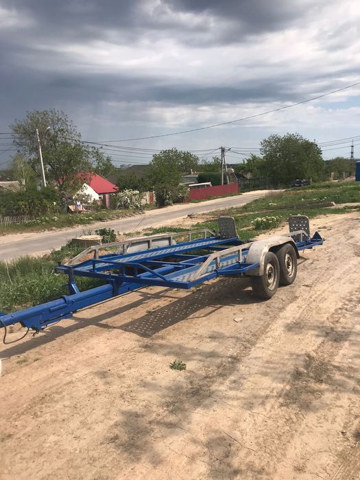 Лафет двухостный, с тормазами наката