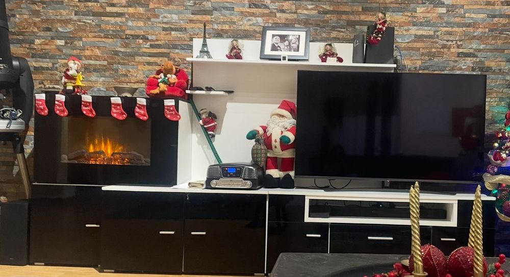 Móvel TV com Lareira Elétrica Moderna