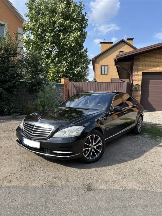 Mercedes-Benz s500 5.5 V8