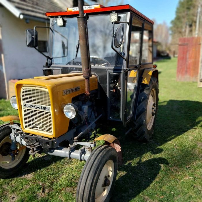 Ciągnik Ursus C330