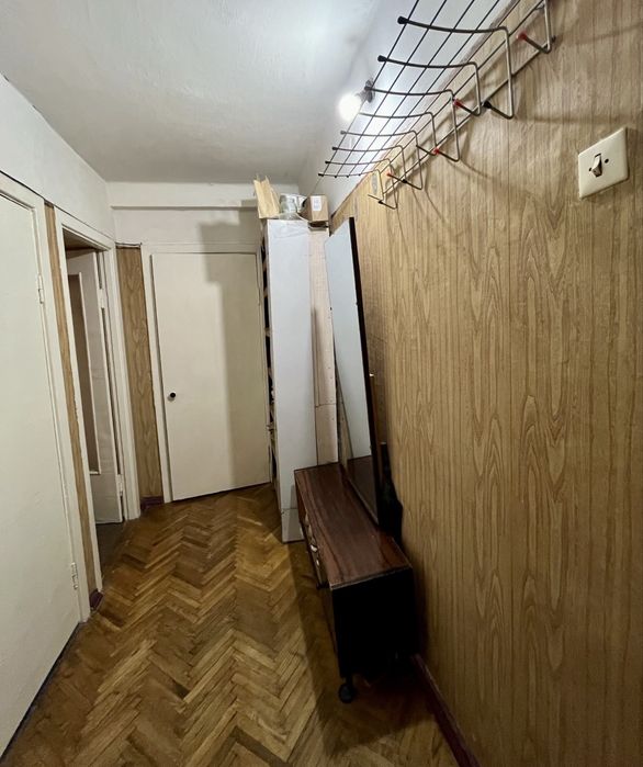 Продається 2-к, 3/5, 40,5 м2, прсп Леся Курбаса 9-Е